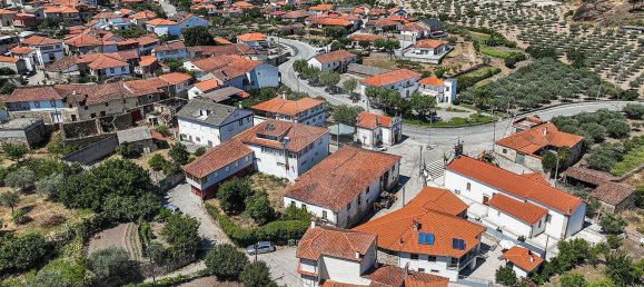 6 chambres Maison à Valpacos, Portugal No. 19799 4