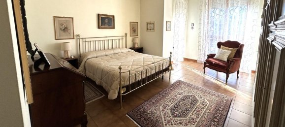 5-Zimmer Wohnung in Alba, Italy, Nr. 40981 16