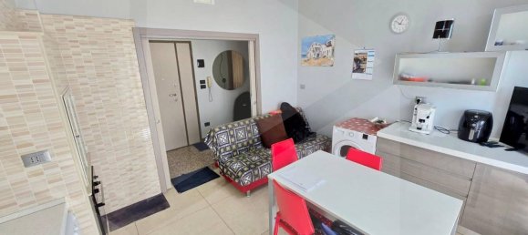 3 rooms Apartment in Molfetta, Italy No. 21988 49