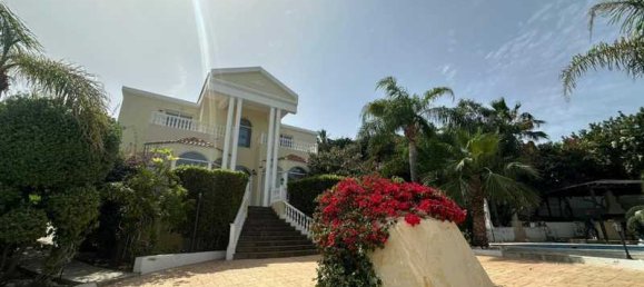 4 bedrooms House in Kissonerga, Cyprus No. 10747 5