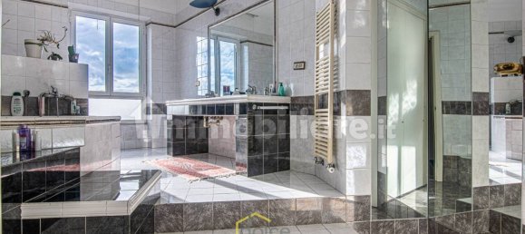 2 bedrooms Apartment in Genoa, Italy No. 135703 24