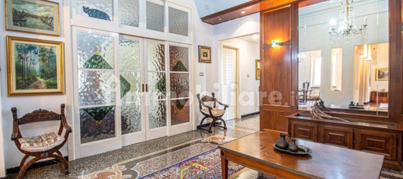 2 bedrooms Apartment in Genoa, Italy No. 135703 3