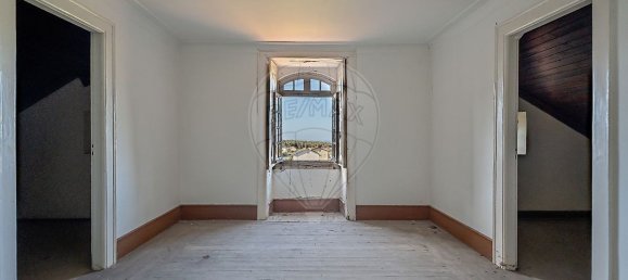 Дом с 12 спальнями в Оливейра ду Ошпитал, Португалия № 66032 17