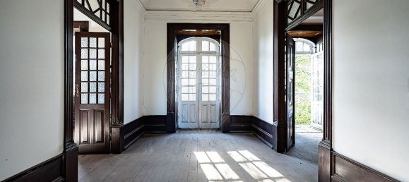 Дом с 12 спальнями в Оливейра ду Ошпитал, Португалия № 66032 5