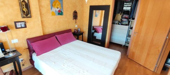 Квартира с 2 комнатами в Пезаро, Италия № 301838 16