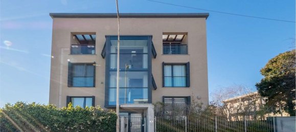 Studio à Opera, Italy No. 181913 14