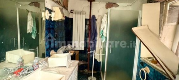 2 bedrooms Villa in Imperia, Italy No. 173175 3