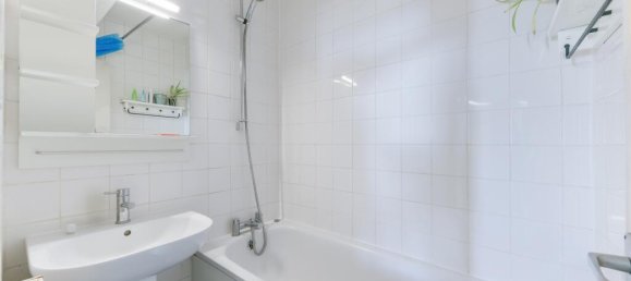 2 bedrooms Apartment in London, United Kingdom No. 9939 9