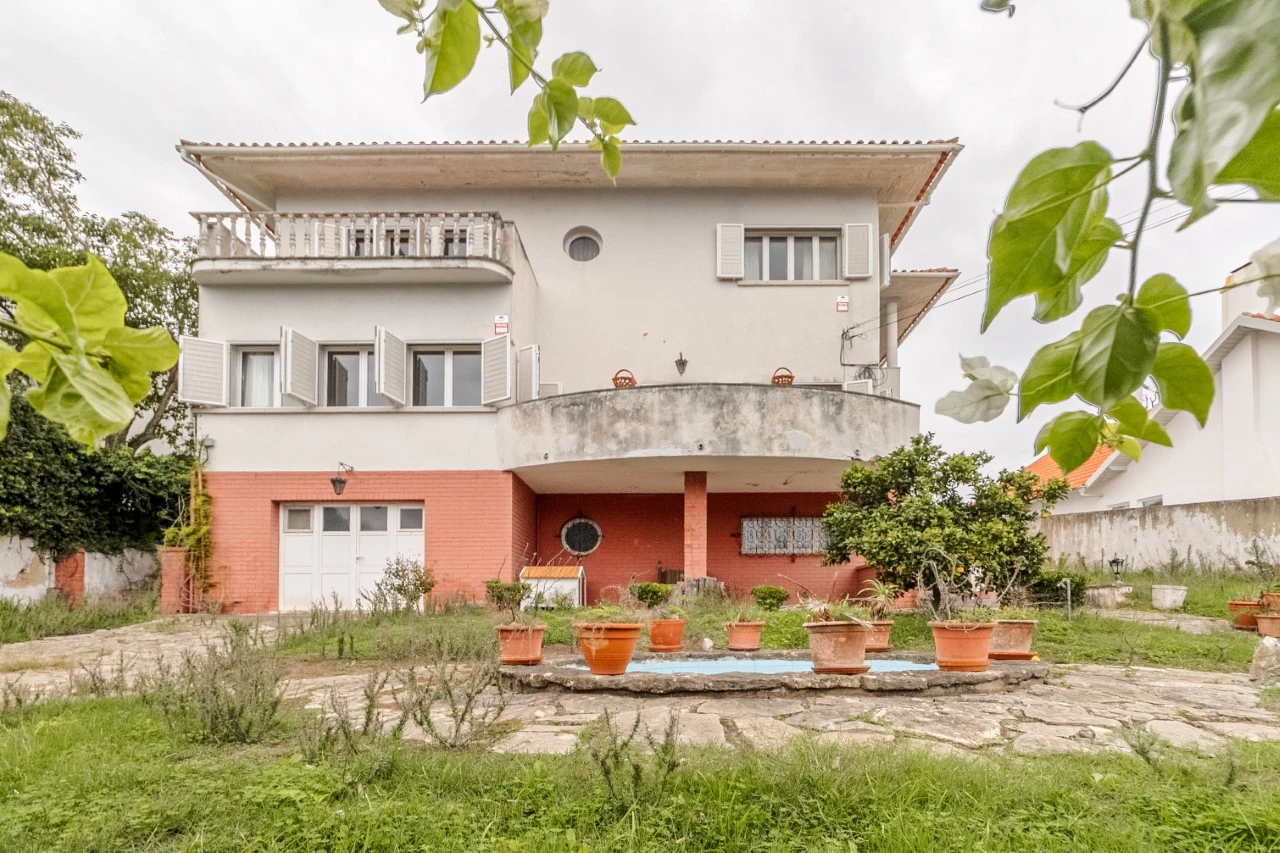 5 bedrooms House in Cascais, Portugal No. 184969