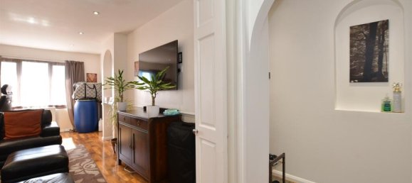 2 Schlafzimmer Wohnung in Essex, United Kingdom, Nr. 4173 9