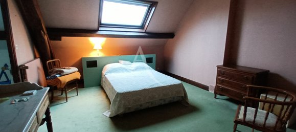 4 bedrooms House in Saint-Gervais-la-Foret, France No. 156262 6