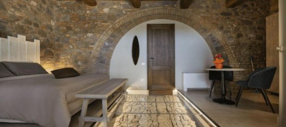 3 bedrooms House in Radicofani, Italy No. 54052 15