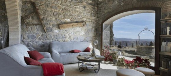 3 bedrooms House in Radicofani, Italy No. 54052 10