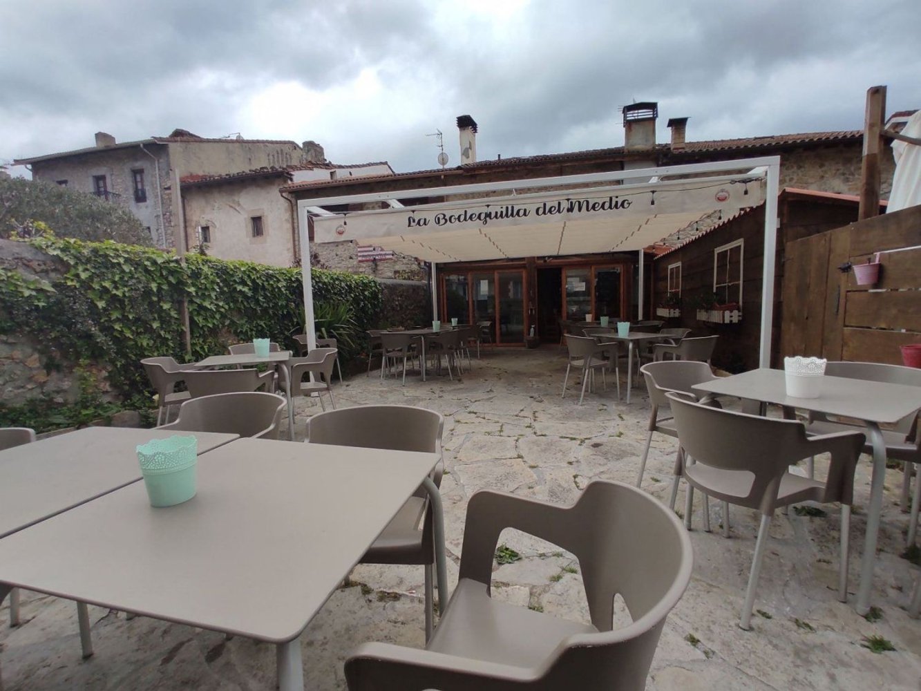 Propiedad comercial en Valle de Mena, Spain 300 m² No. 28787