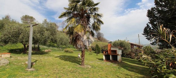 Villa de 5 habitaciónes en Teramo, Italy No. 107940 4