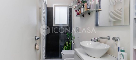 3 rooms Apartment in Milan, Italy No. 301352 29