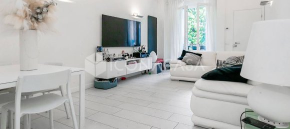 3 rooms Apartment in Milan, Italy No. 301352 9