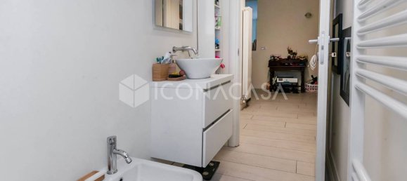 3 rooms Apartment in Milan, Italy No. 301352 32