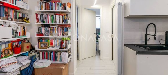 3 rooms Apartment in Milan, Italy No. 301352 13
