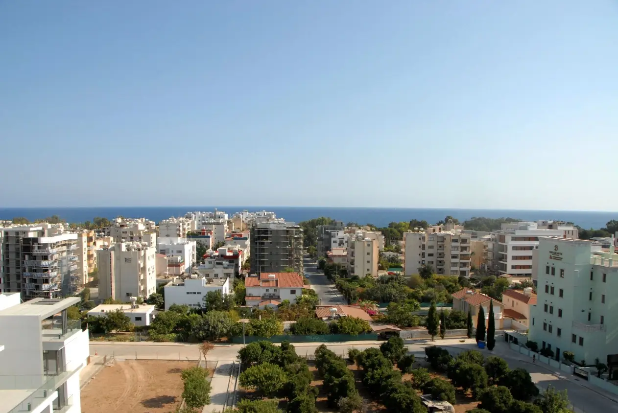 Apartamento de 2 dormitorios en Germasogeia, Cyprus No. 5441