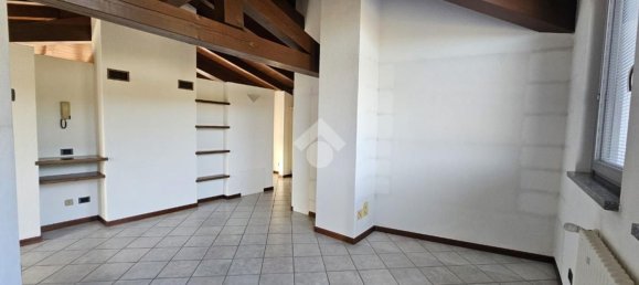 3 rooms Villa in Induno Olona, Italy No. 5080 5