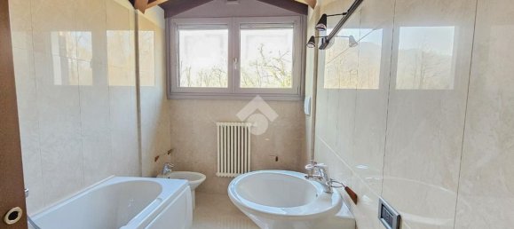 3 rooms Villa in Induno Olona, Italy No. 5080 18