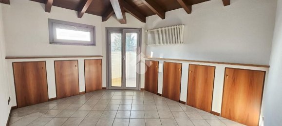 3 rooms Villa in Induno Olona, Italy No. 5080 17