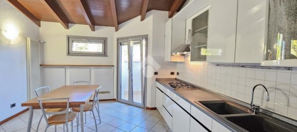 3 rooms Villa in Induno Olona, Italy No. 5080 12
