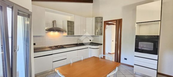 3 rooms Villa in Induno Olona, Italy No. 5080 14