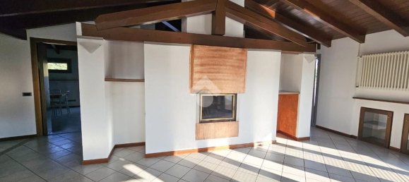 3 rooms Villa in Induno Olona, Italy No. 5080 4