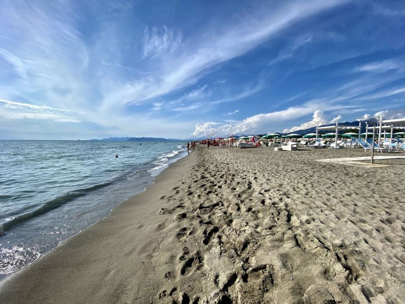 3 rooms Apartment in Massa, Italy No. 192953