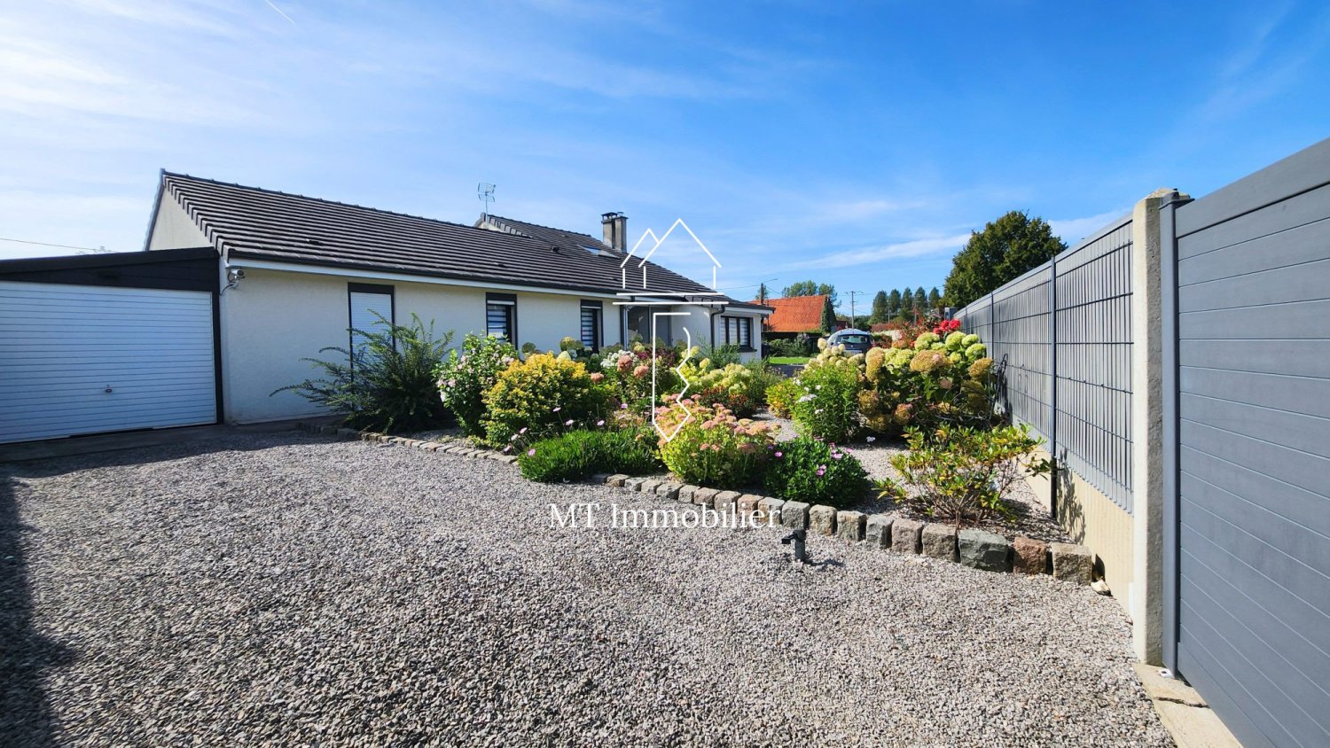 4 bedrooms House in Teneur, France No. 250462