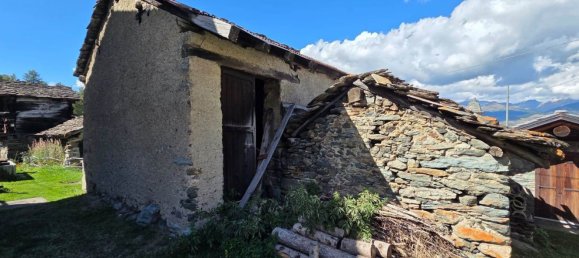 3 Schlafzimmer Haus in Saint Marcel, Italy, Nr. 379026 10