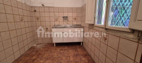 4 bedrooms Apartment in Florence, Italy No. 14065 7