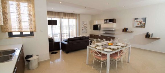 Apartamento de 2 dormitorios en Saint Paul's Bay, Malta No. 9678 7