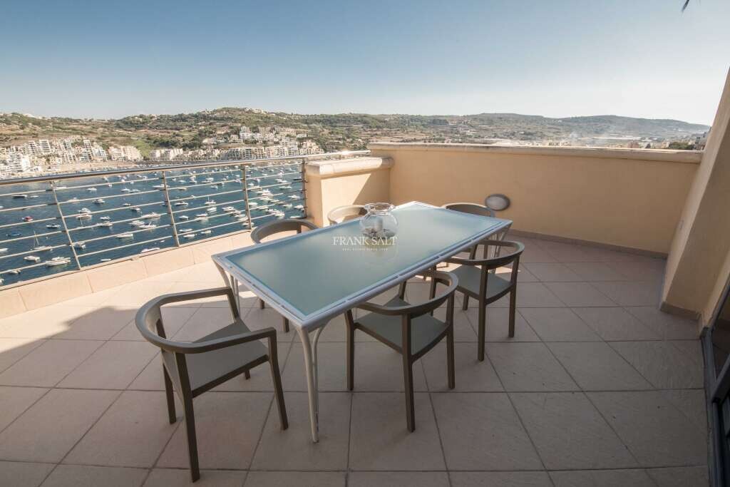 Apartamento de 2 dormitorios en Saint Paul's Bay, Malta No. 9678