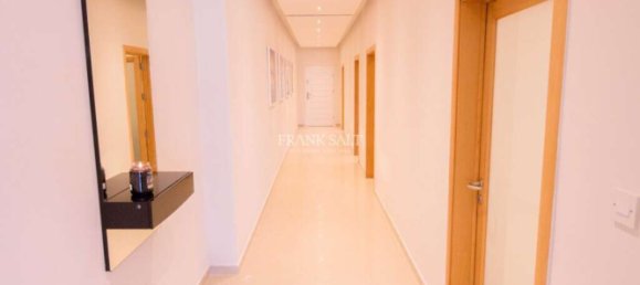 Apartamento de 2 dormitorios en Saint Paul's Bay, Malta No. 9678 16