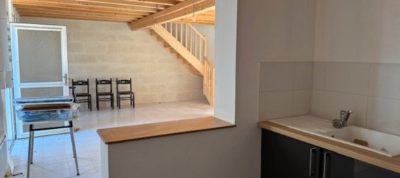 4 bedrooms House in Gironde, France No. 296081 6