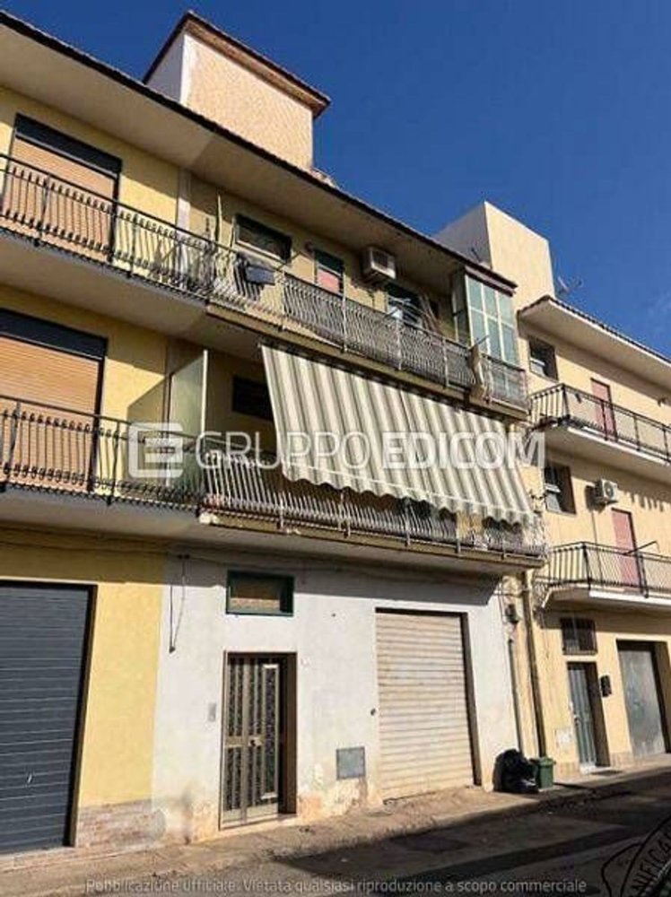 3 rooms Apartment in Syracuse, Italy No. 279478