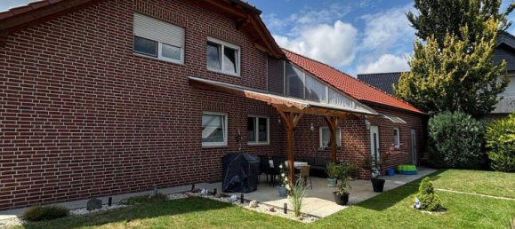 4 bedrooms Townhouse in Gutersloh, Germany No. 230559 2