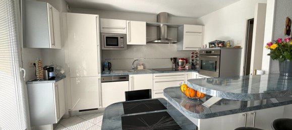 2 bedrooms Apartment in Saint-Louis, France No. 75342 5