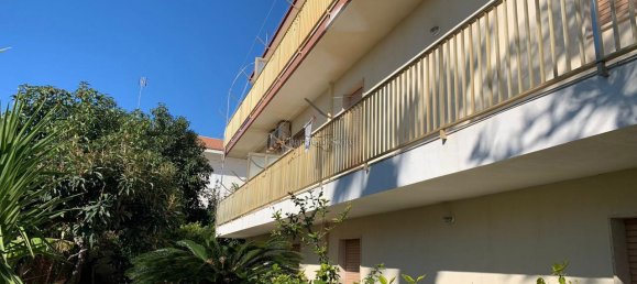 11-salle Appartement à Modica, Italy No. 238301 16