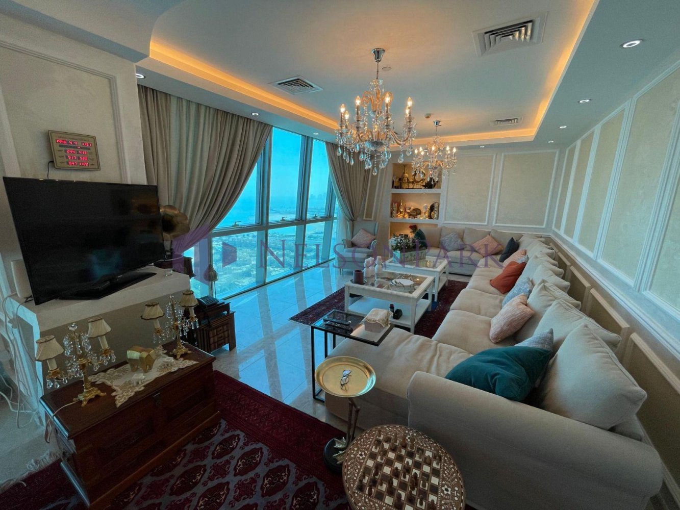 3 bedrooms Apartment in Doha, Qatar No. 727