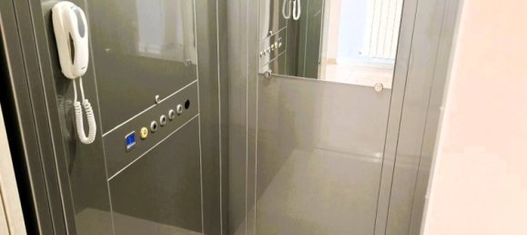 4 bedrooms House in San Benedetto del Tronto, Italy No. 320765 7