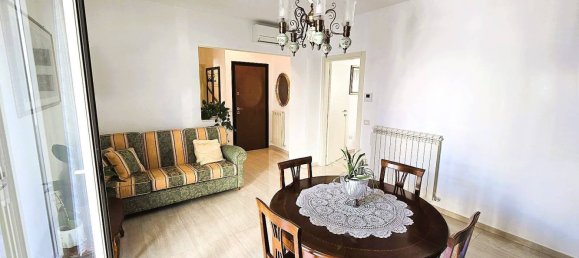 4 bedrooms House in San Benedetto del Tronto, Italy No. 320765 3