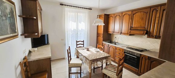 4 bedrooms House in San Benedetto del Tronto, Italy No. 320765 11