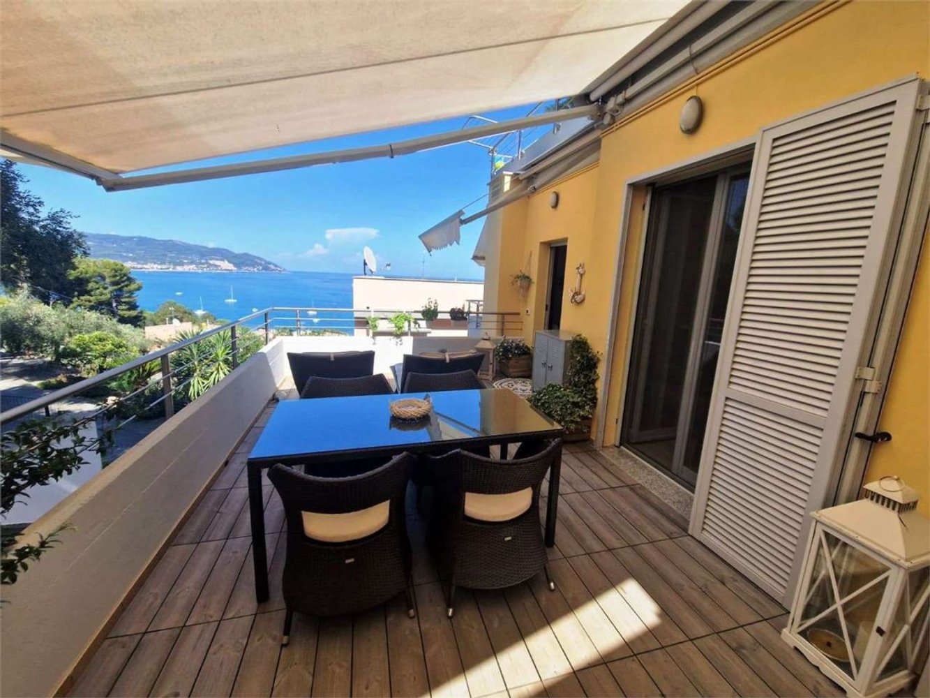 3 rooms Apartment in Diano Marina, Italy No. 163216