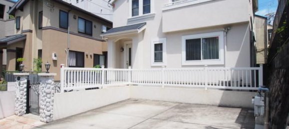 4 bedrooms House in Hyogo, Japan No. 9017 2