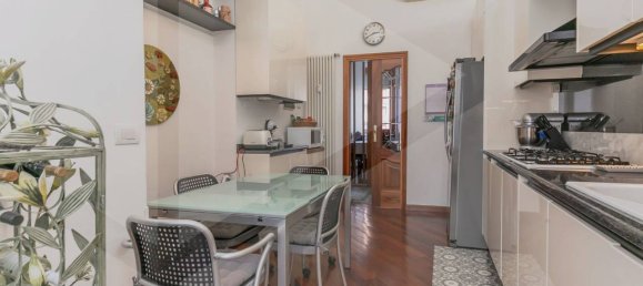4 rooms Apartment in Milan, Italy No. 241706 14