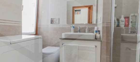 4 rooms Apartment in Milan, Italy No. 241706 18